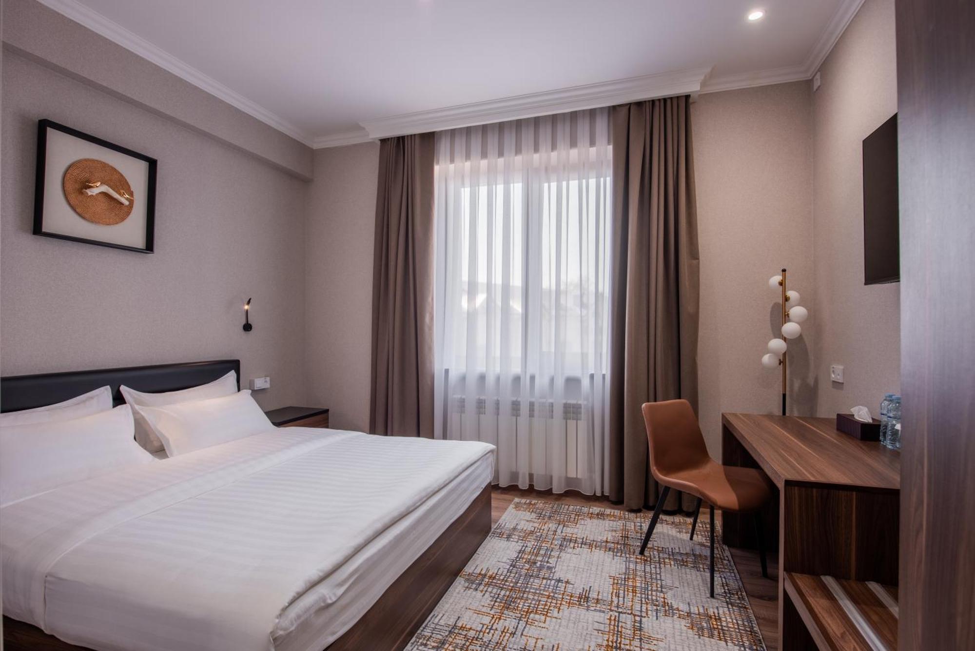 Silk Road Premium Hotel Tashkent Esterno foto