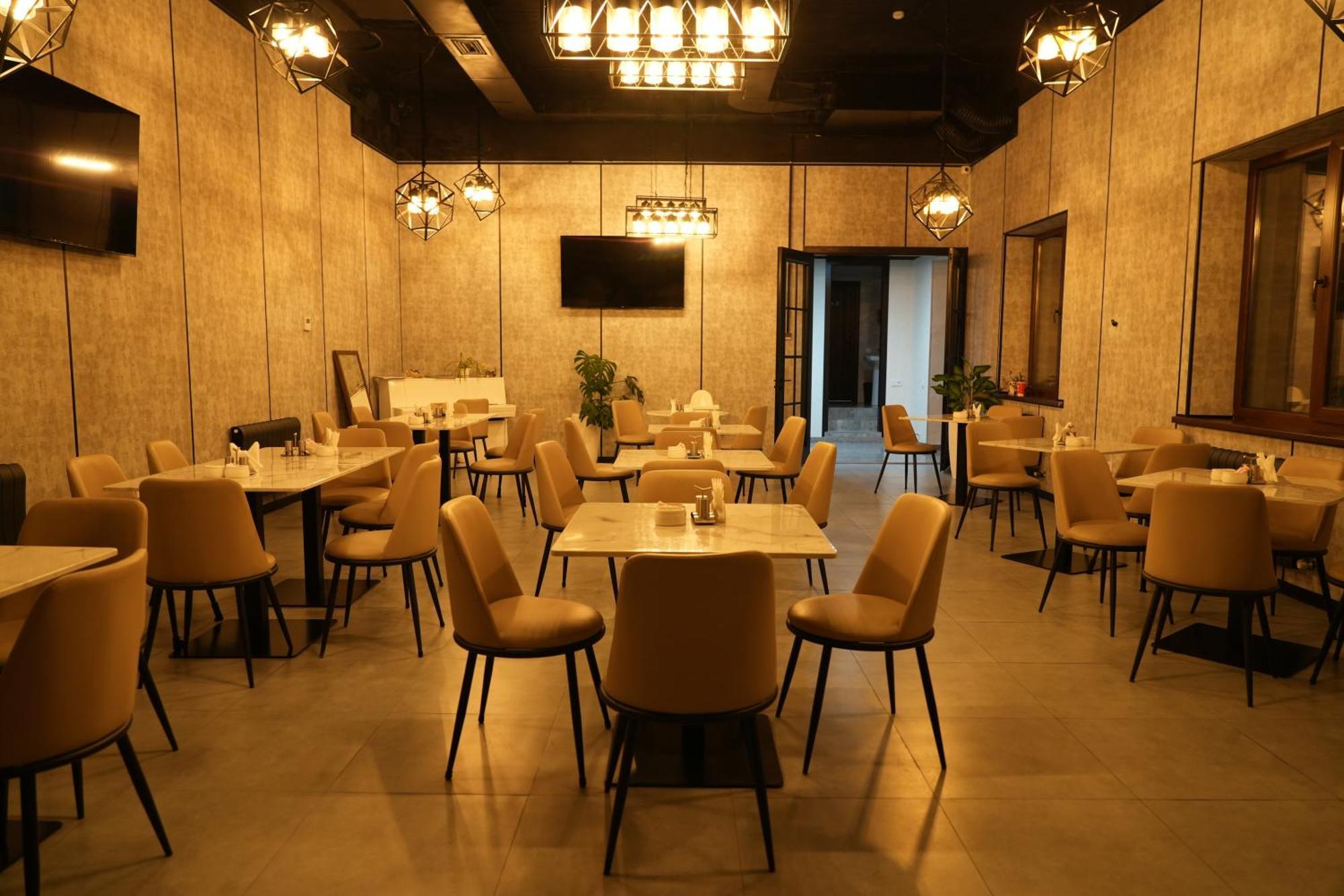 Silk Road Premium Hotel Tashkent Esterno foto